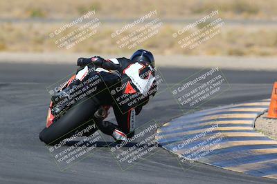 media/Apr-10-2022-SoCal Trackdays (Sun) [[f104b12566]]/Turn 11 Backside (945am)/